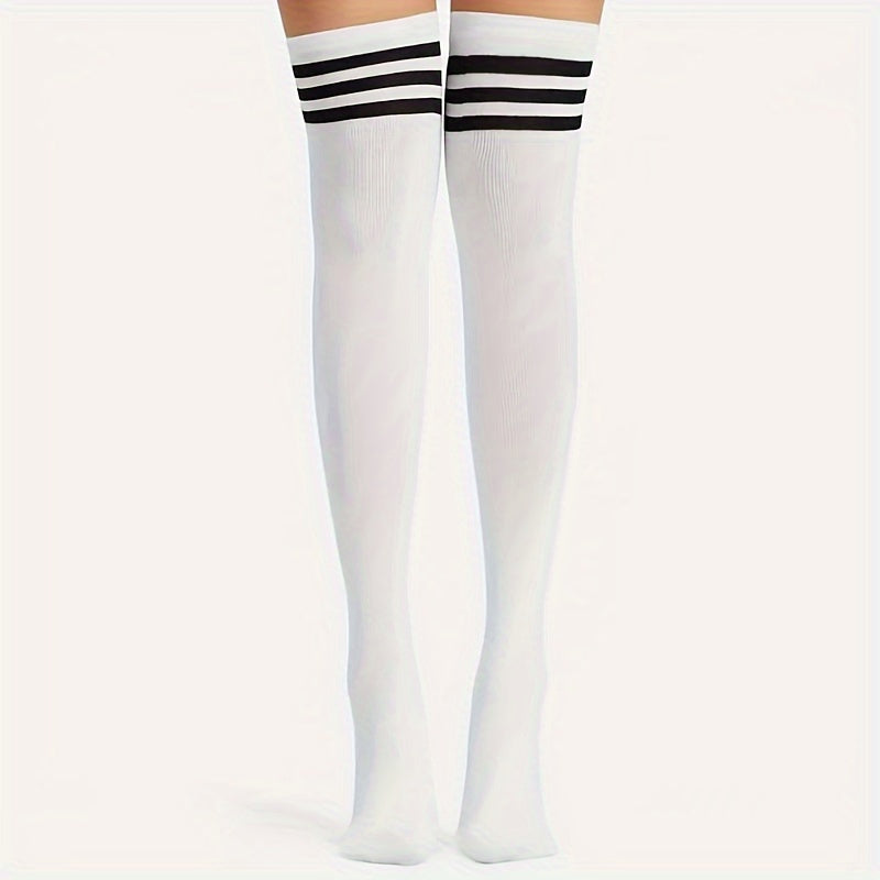 1 Pair Black & White College Style Socks