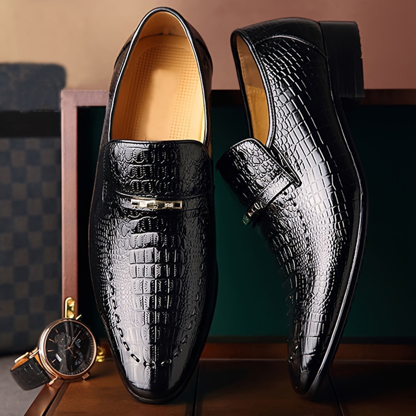 Stylish Crocodile Embossed Oxfords
