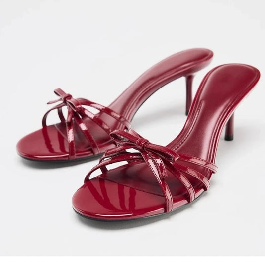 Women's stiletto slippers
