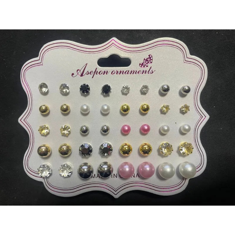 18 Pairs of Simple Earrings