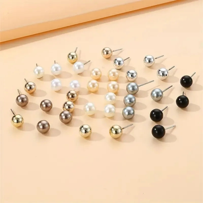 18 Pairs of Simple Earrings