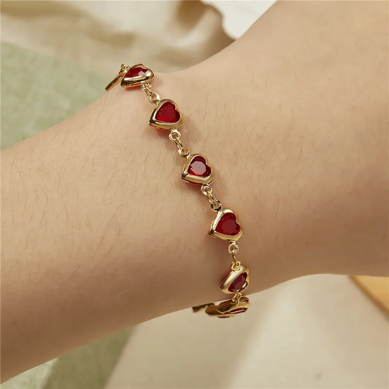 Exquisite Heart Shaped Charm Bracelet