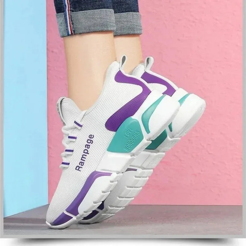 Fashion Lightweight sports shoes