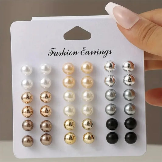 18 Pairs of Simple Earrings