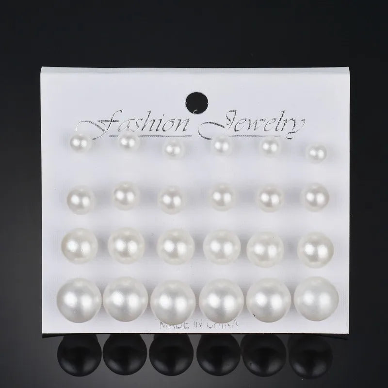 18 Pairs of Simple Earrings